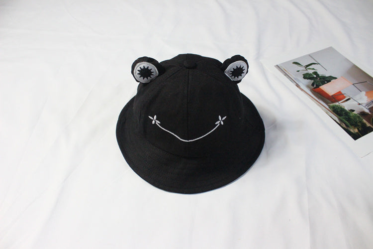 Sweet & Lovely: Women's Embroidered Cotton Fisherman Hat ($\mathbf{56-58\text{cm}}$).