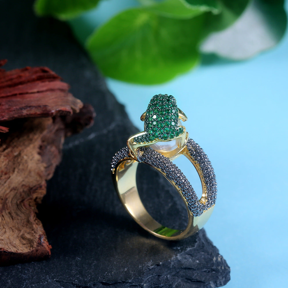 Luxury Whimsy: $\mathbf{18\text{k}}$ Gold Plated Frog/Golden Toad Play Beads Unisex Ring.