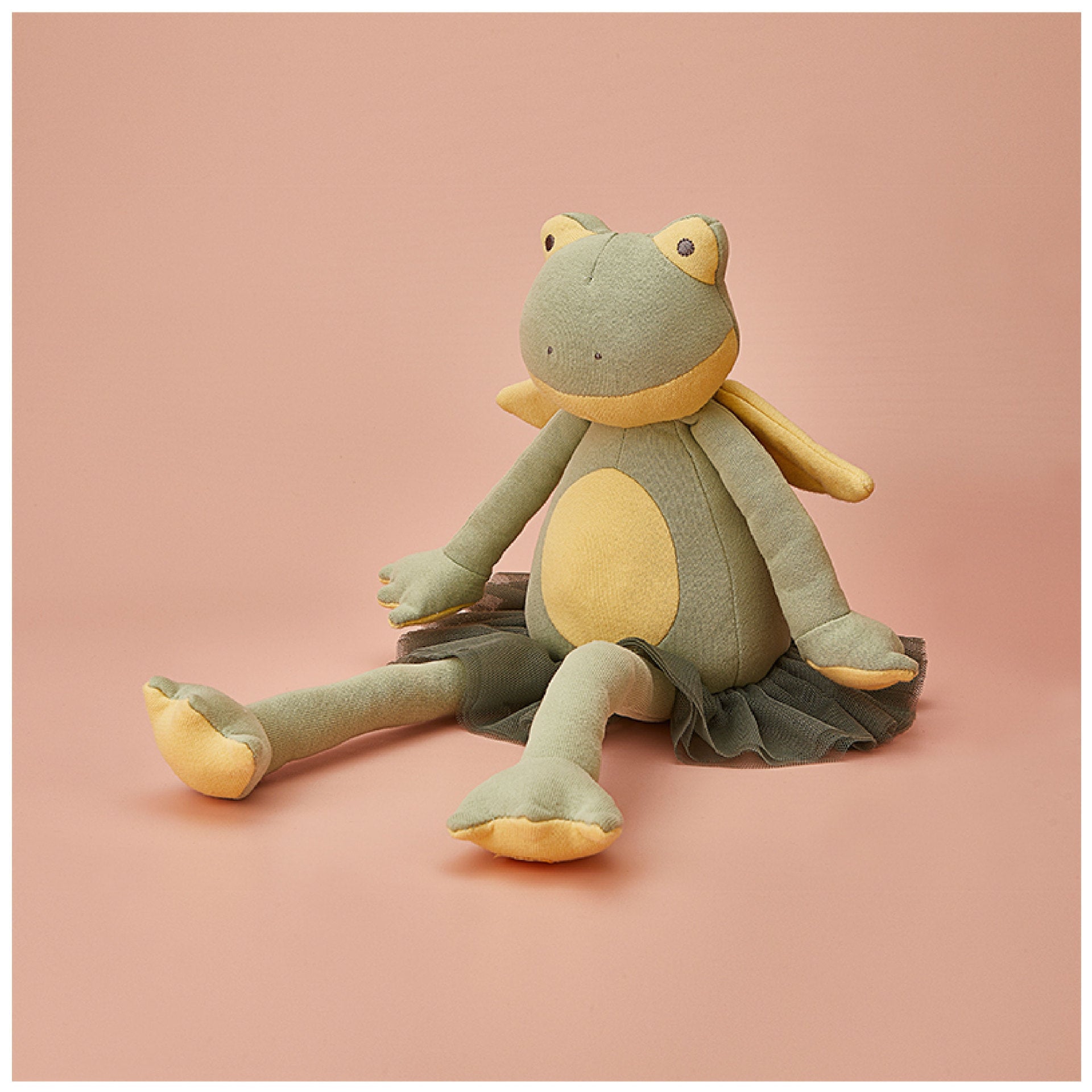 Delightful Comfort: $\mathbf{40\text{cm}}$ Green Frog Toy with Gauze Skirt (Baby Comforter, $\mathbf{4-6}$ Years).