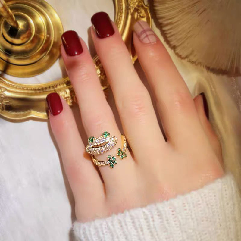 Adjustable Whimsy: Fashion Personality Playful Frog Ring (Japanese/Korean Style).