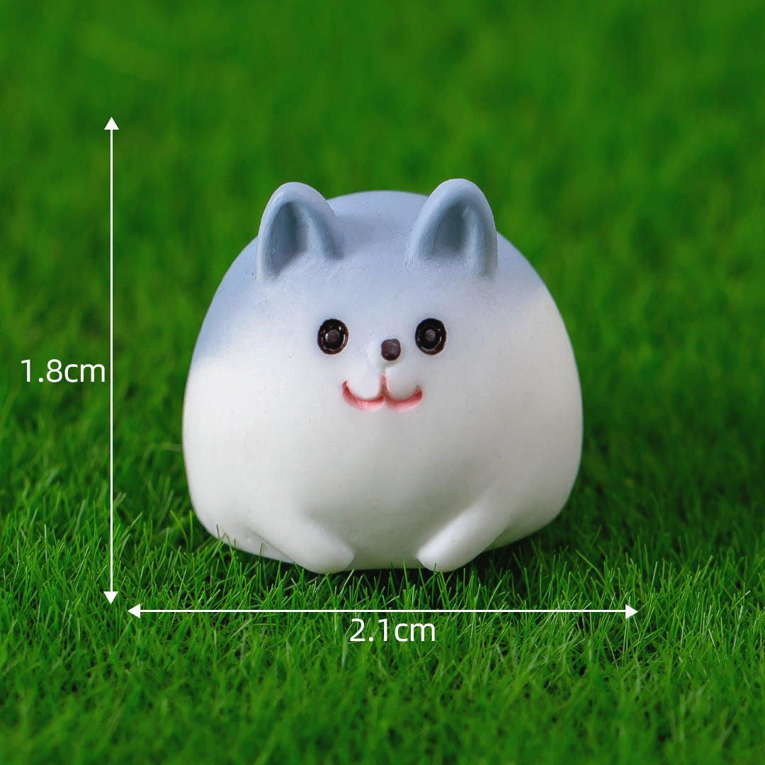Desktop Fun: Creative Cute Round Cartoon Animal Resin Ornaments (Frog & More).
