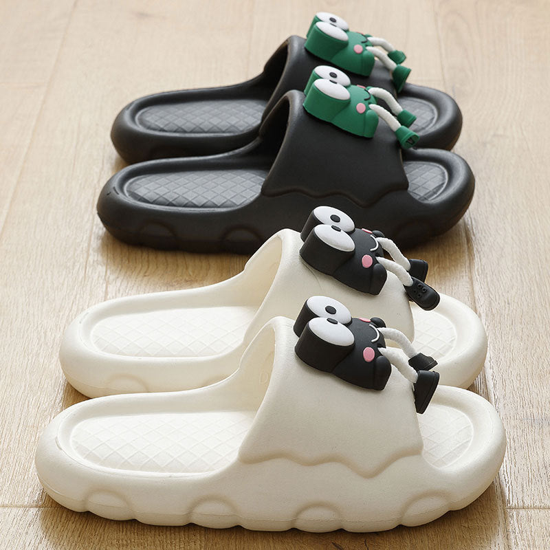 Summer Fun: New Cartoon Frog EVA Non-slip Slippers for Indoor and Bathing (Couple Slippers).