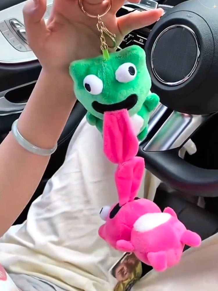 Couples' Cutie: Magnetic Frog Tongue Kiss Keychain (Green or Pink Plush, $\mathbf{12\text{cm}}$).