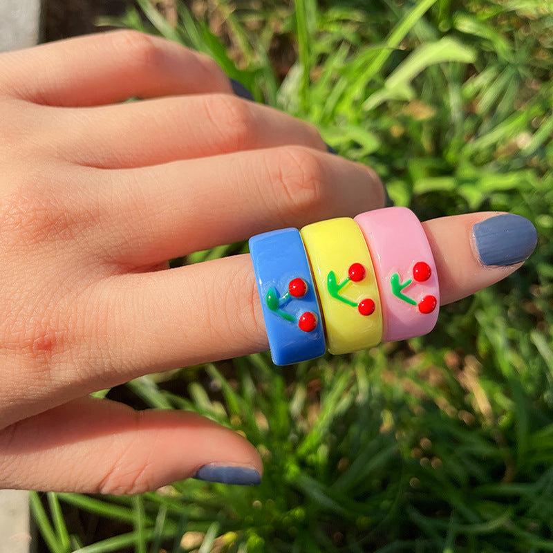 Simple Charm: Cute Little Frog Resin Ring in Pastoral Style (Female).