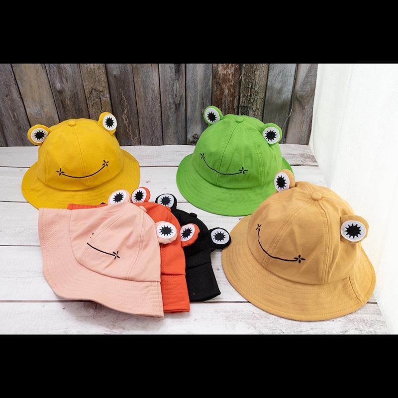 Sweet & Lovely: Women's Embroidered Cotton Fisherman Hat ($\mathbf{56-58\text{cm}}$).