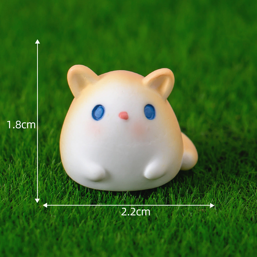 Desktop Fun: Creative Cute Round Cartoon Animal Resin Ornaments (Frog & More).