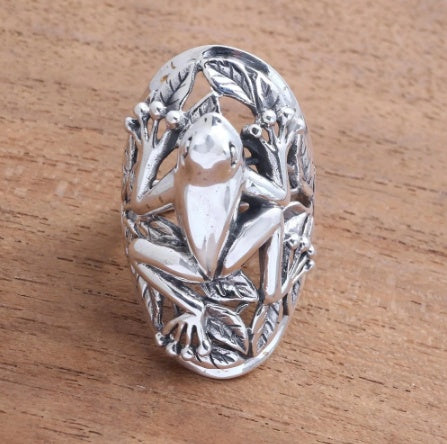 Unisex Statement: Fashion Personality Silver Frog Animal Leaf Hollow Ring.