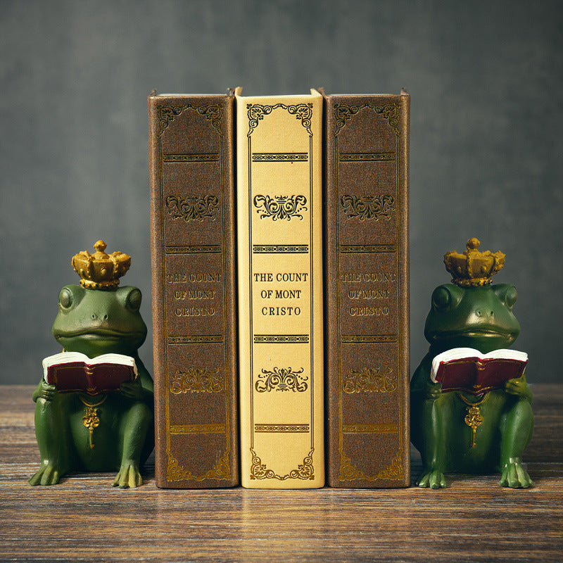 Studious Companions: Cute Frog Book Leaning Desktop Ornaments (Resin).