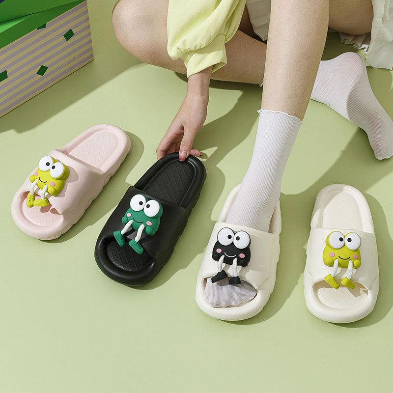 Summer Fun: New Cartoon Frog EVA Non-slip Slippers for Indoor and Bathing (Couple Slippers).