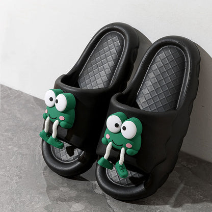 Summer Fun: New Cartoon Frog EVA Non-slip Slippers for Indoor and Bathing (Couple Slippers).