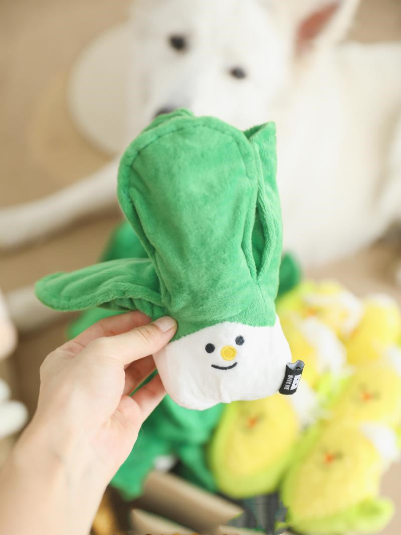 Farm-Fresh Fun: Cute Sounding Pet Rattle Toys (Cabbage/Corn) for Puppies' Anti-Boredom Play.