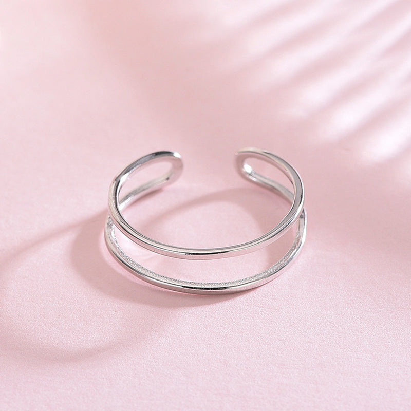 Vintage Statement: European and American Retro Alloy Frog Big Eye Adjustable Ring.