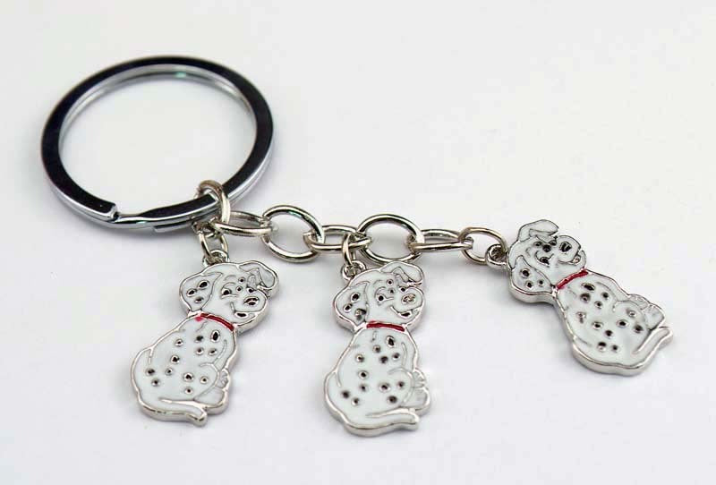 Dog Car Keychain, Zinc Alloy Animal Key Ring with Chrome Plating