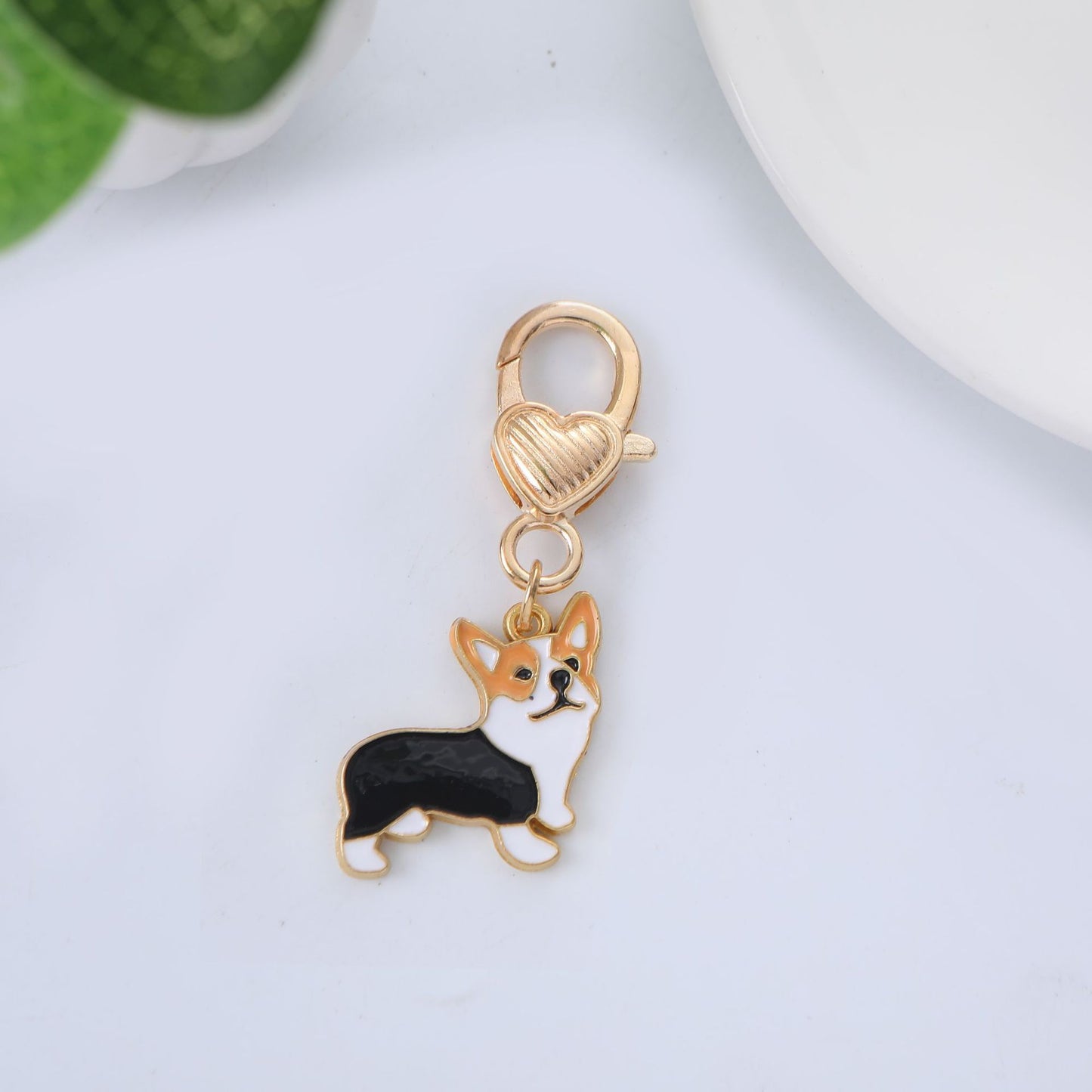 American Pet Decorations Metal Dog Keychain, Cute Corgi & Dog-Themed Pendants