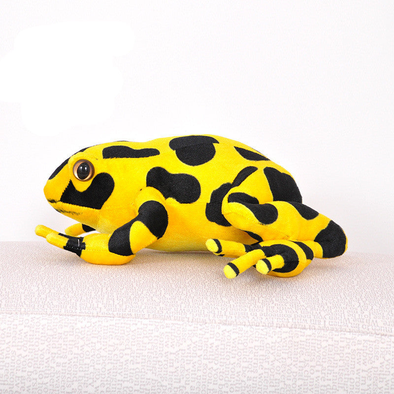 Lifelike Cuddles: Simulation Frog Plush Doll with Soft Short Plush and PP Cotton Filling.