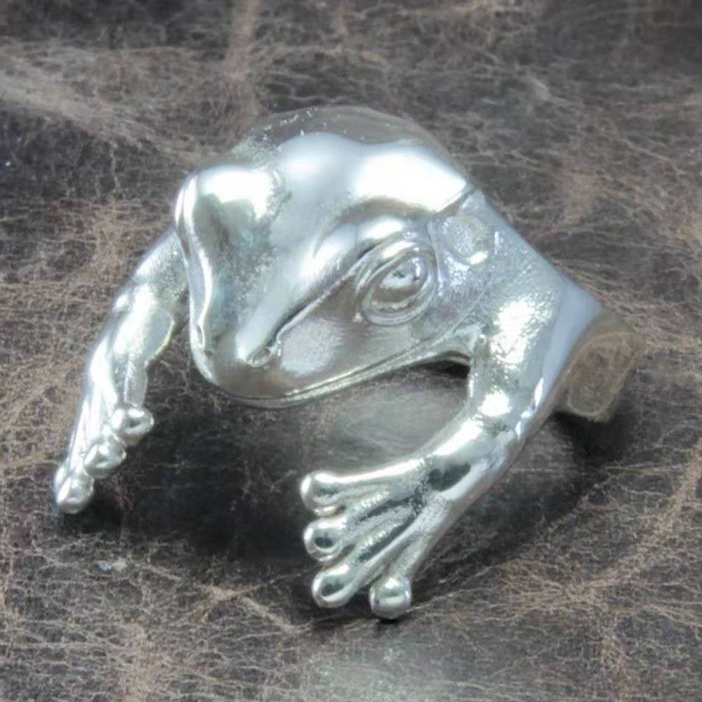 Bold Statement: Adjustable Alloy European and American Exaggerated Frog Ring.