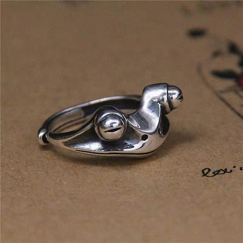 Bestseller Appeal: New Hot Sell Vintage Frog Ring (Adjustable, Gold).