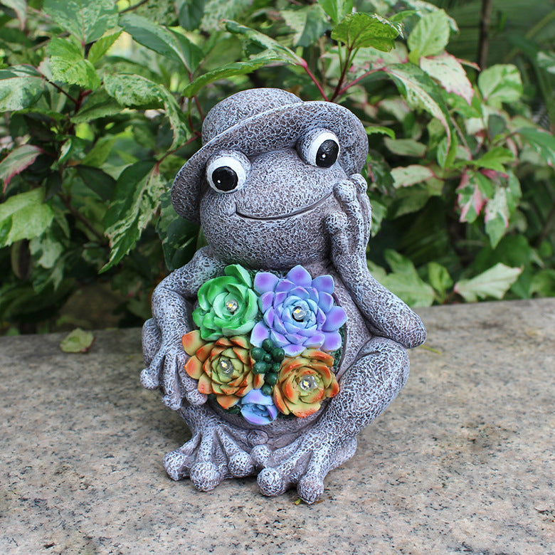 Night Garden Whimsy: Luminous Solar Lamp Hat Frog Outdoor Courtyard Decoration.