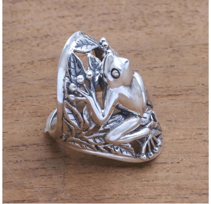 Unisex Statement: Fashion Personality Silver Frog Animal Leaf Hollow Ring.