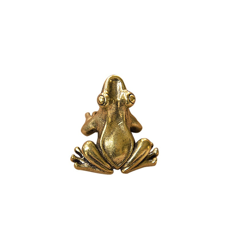 Ethnic Charm: Solid Brass Creative Frog Key Pendant and Desktop Tea Ornament.