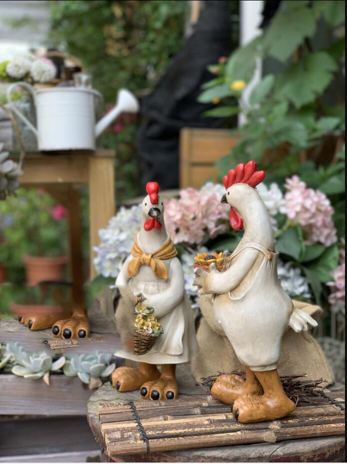 Farmhouse Folk: American Hand-painted Creative Animal Resin Chicken Ornaments.