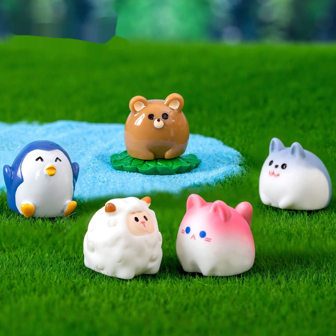 Desktop Fun: Creative Cute Round Cartoon Animal Resin Ornaments (Frog & More).