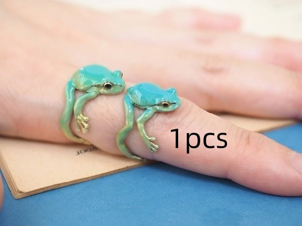 Adjustable Whimsy: Tree Frog Ear Clip and Ring Set for Women (Electroplated Alloy).