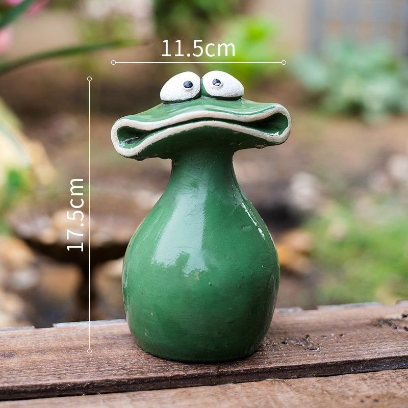 Bring Luck Home: Creative Cement Frog Animal Ornaments (The Quack Family).