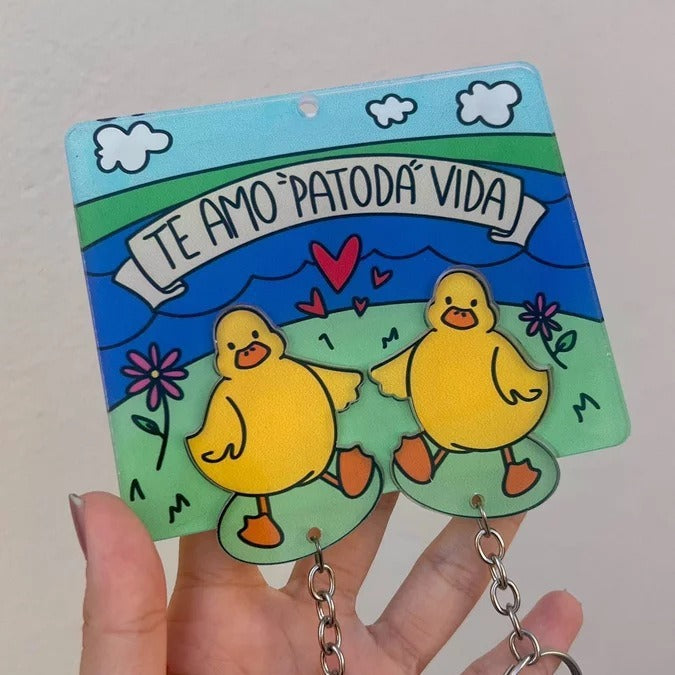Quirky Duo: Creative Funny Couple Duck Keychain (Pastoral Style).