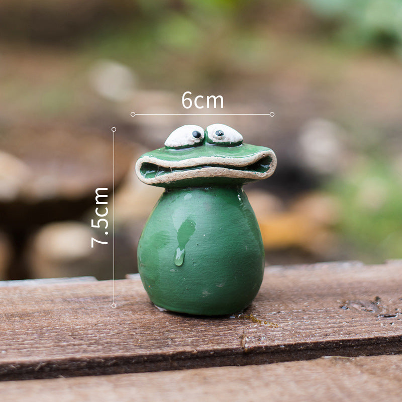 Bring Luck Home: Creative Cement Frog Animal Ornaments (The Quack Family).