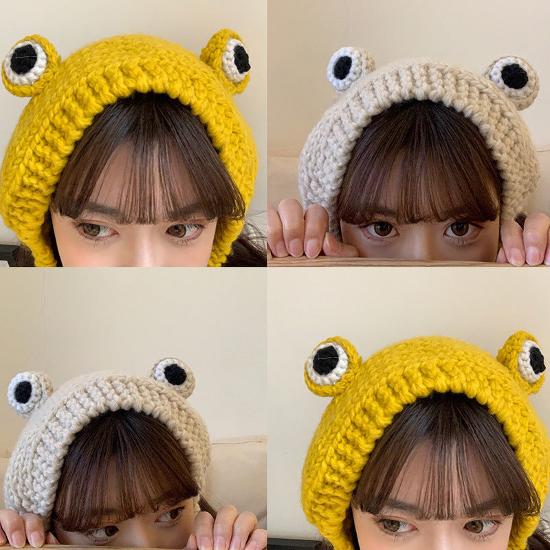 Sweet & Warm: Women's Big Eyes Cartoon Frog Knitted Hat for Shopping and Travel.