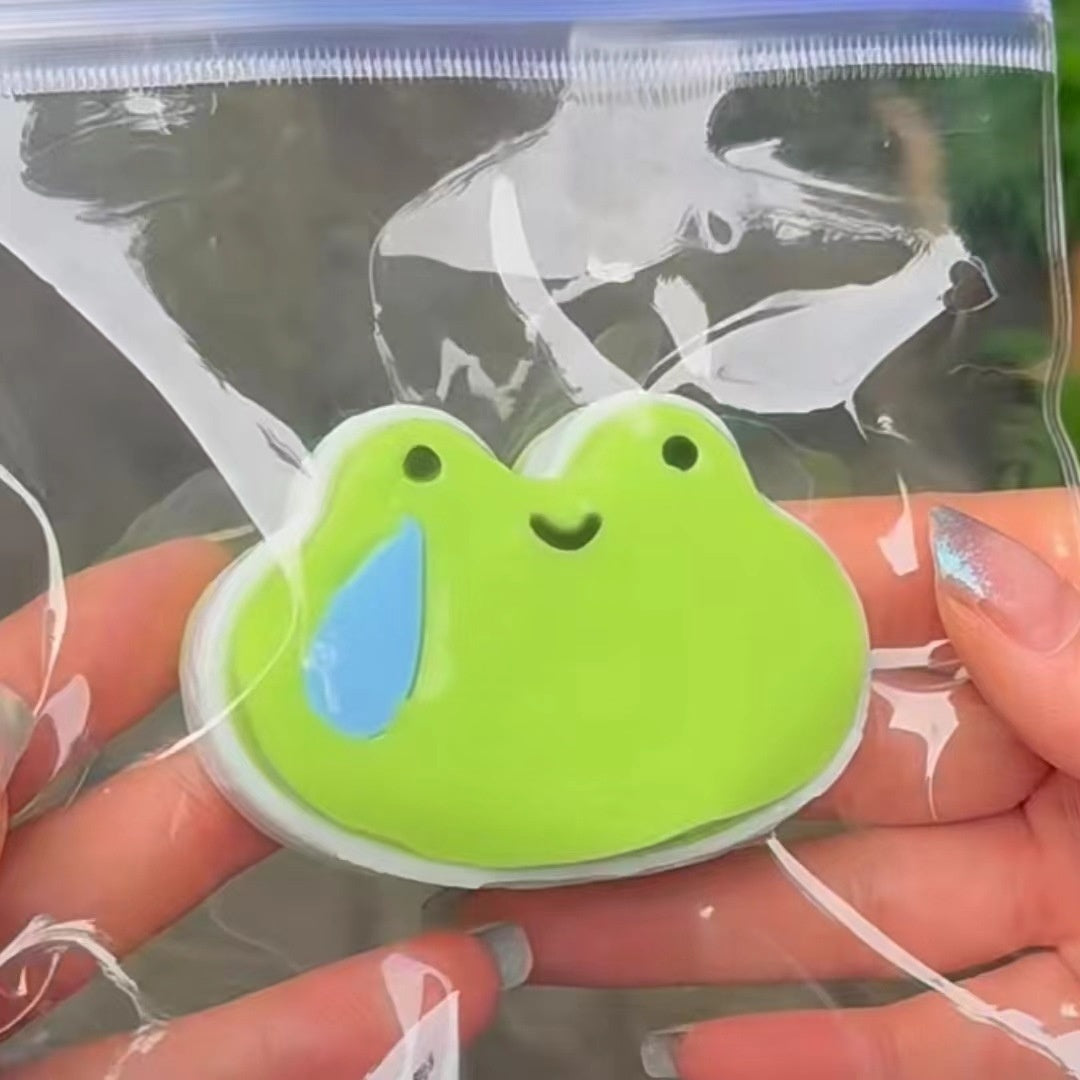 DIY Fun: Silent Frog Squeezing Toy Silicone Mold (Multi-Use Baking & Crafting).