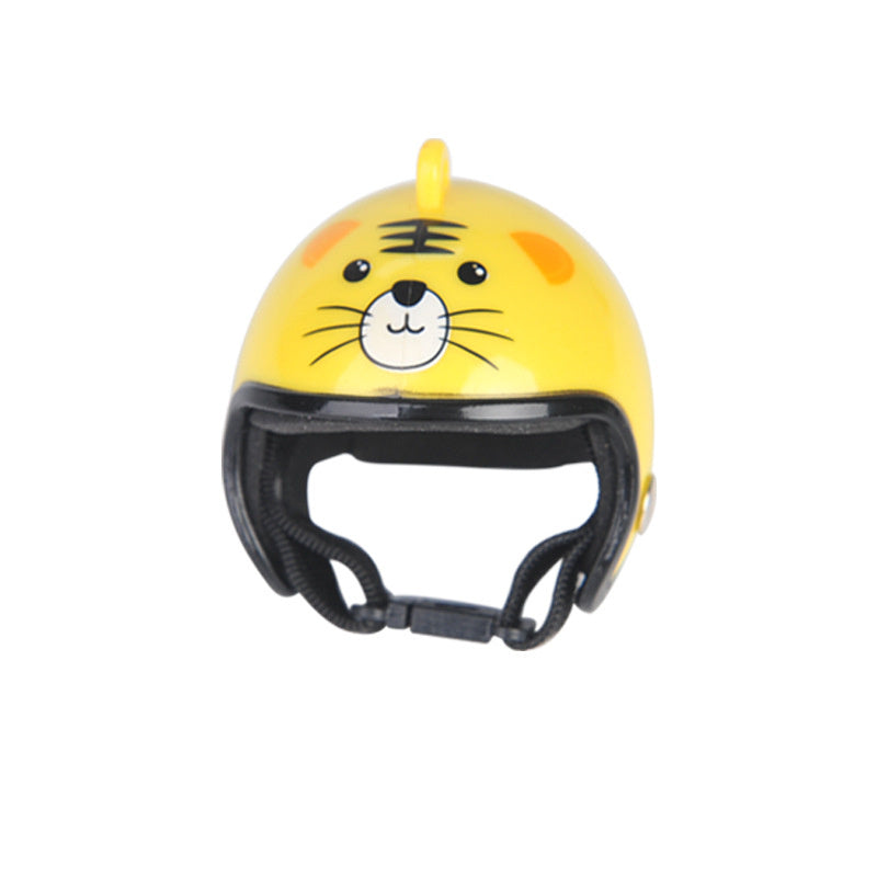 Funny Bird Hat – Protective Chicken Headgear Helmet for Birds & Poultry