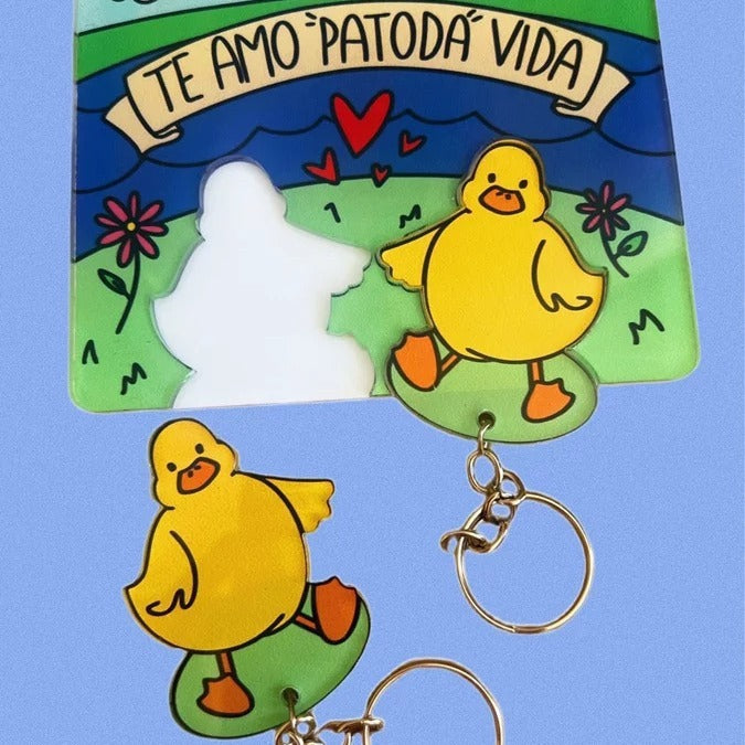 Quirky Duo: Creative Funny Couple Duck Keychain (Pastoral Style).