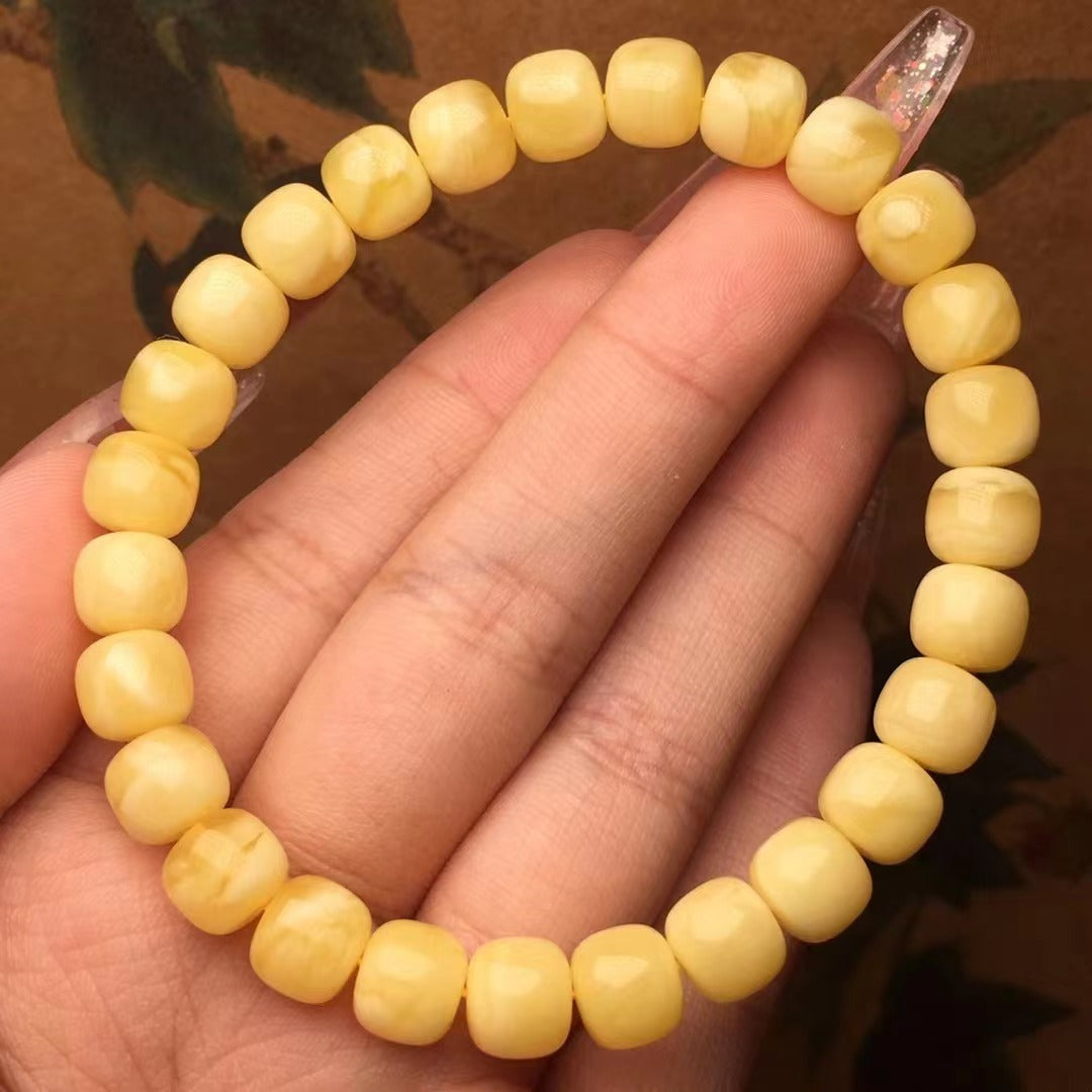 Natural Beeswax Old Yellow Chicken Grease Wax Bracelet – Rich & Full Single Circle Ornament