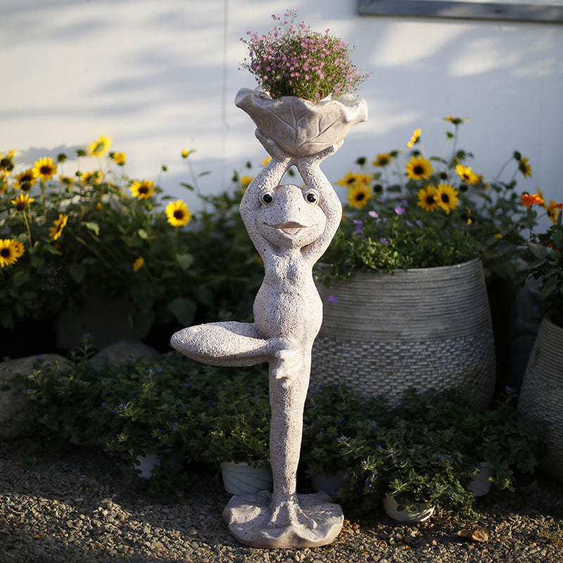 Outdoor Zen: Sitting Yoga Frog Animal Flowerpot / Floor Ornament (Magnesium Oxide).