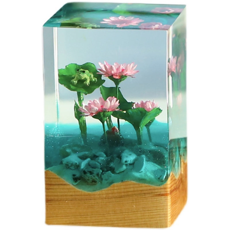 Micro Beauty: Handmade Drip Rubber Lotus Frog Stamp Micro Landscape Ornament.
