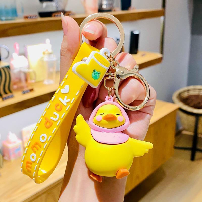 Quirky Companion: Creative Fashion Naughty Duck-Shaped Keychain Pendant (Rubber).