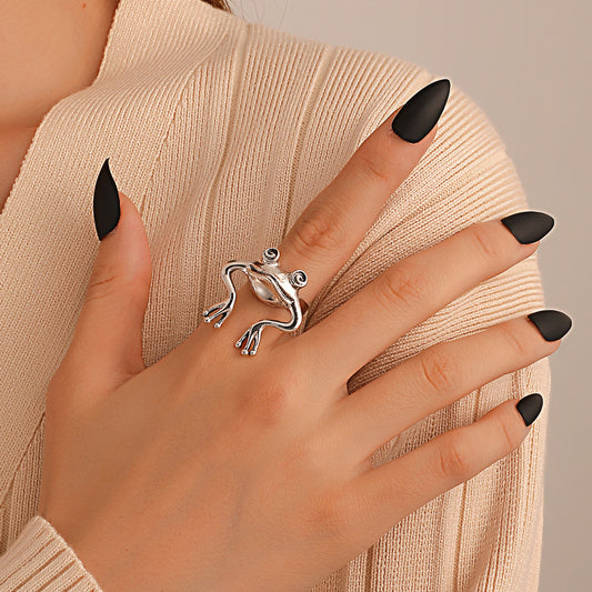Edgy Accent: Distressed Frog Alloy Index Finger Ring (Electroplated Finish).