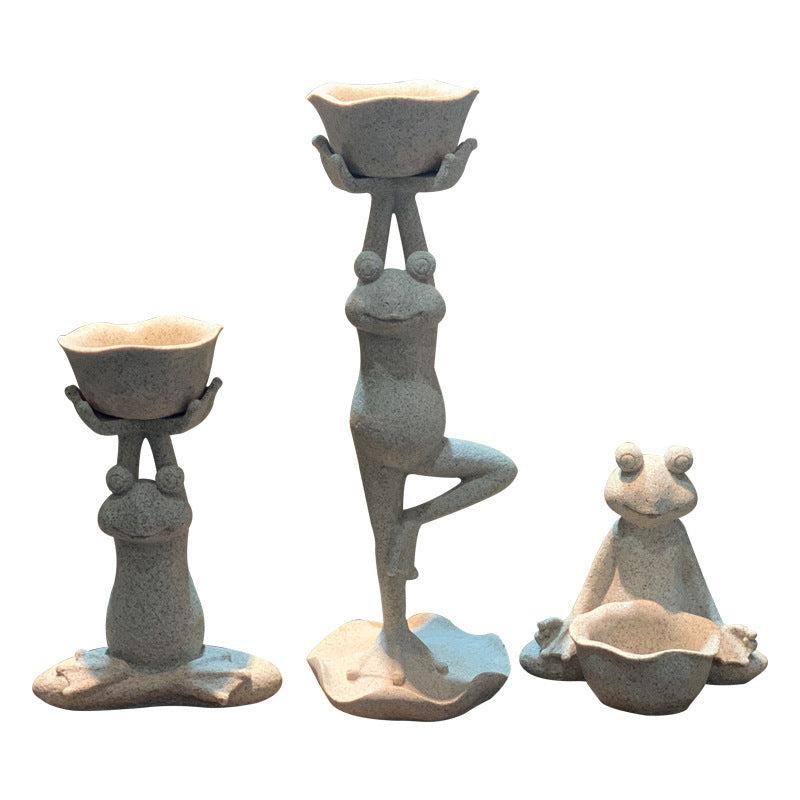 Find Your Zen: Simple & Stylish Yoga Frog Resin Flower Pot Ornament.