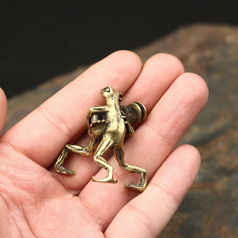 Good Luck Charm: Mini Wrestling Frog Bronze Brass Keychain Car Pendant.