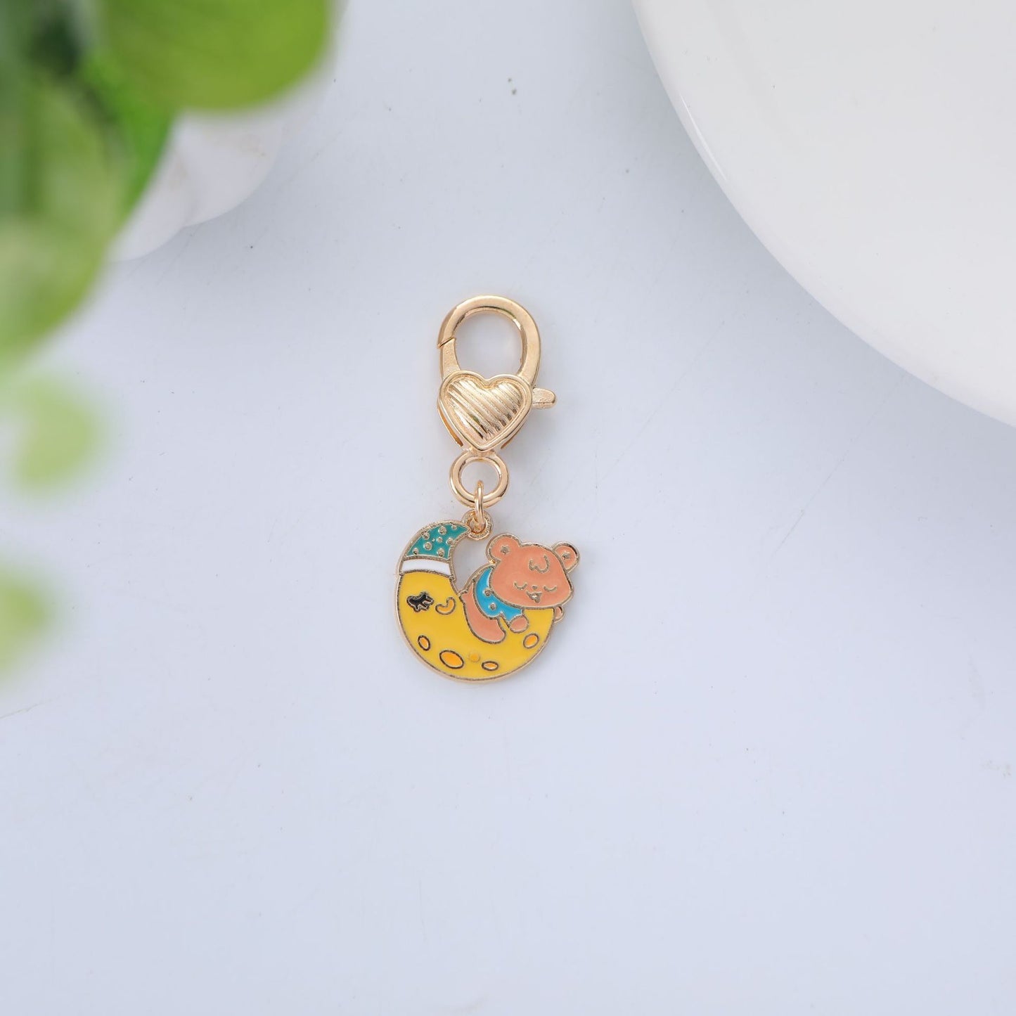 American Pet Decorations Metal Dog Keychain, Cute Corgi & Dog-Themed Pendants