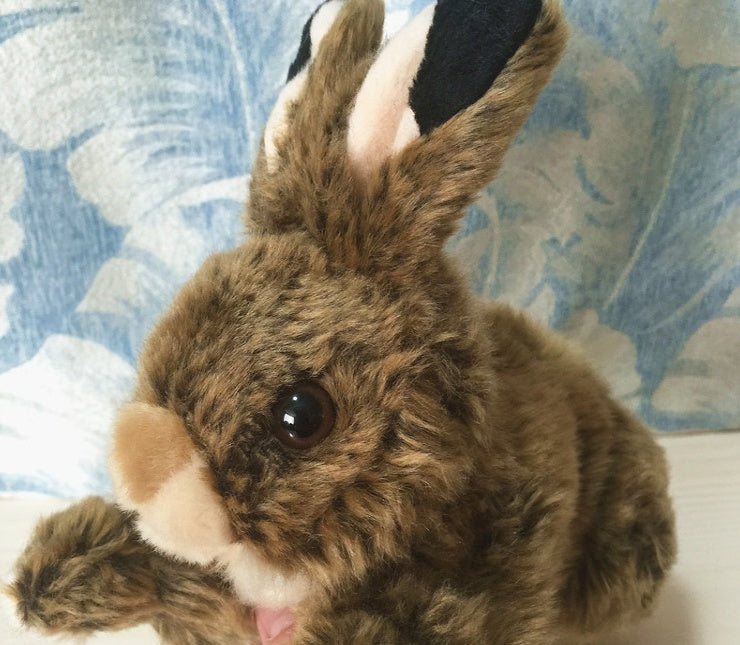 Pocket-Sized Comfort: Cute Bunny Hare Plush Doll ($\mathbf{24\times 15\text{cm}}$).