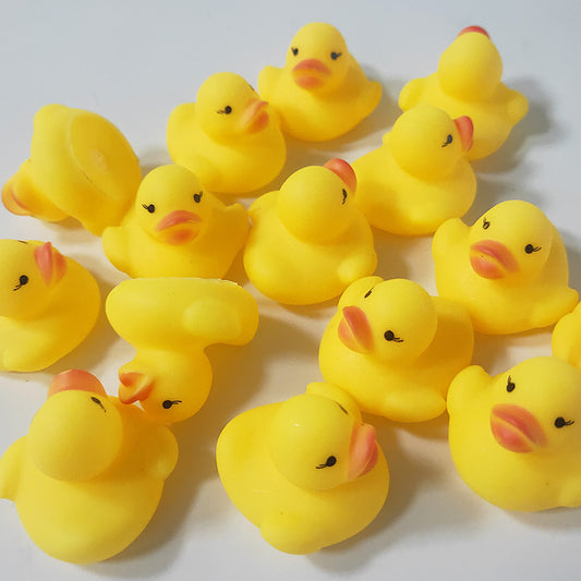 Children’s Educational Swimming Duck – Vinyl Pinch Water Toy for Bath & Play