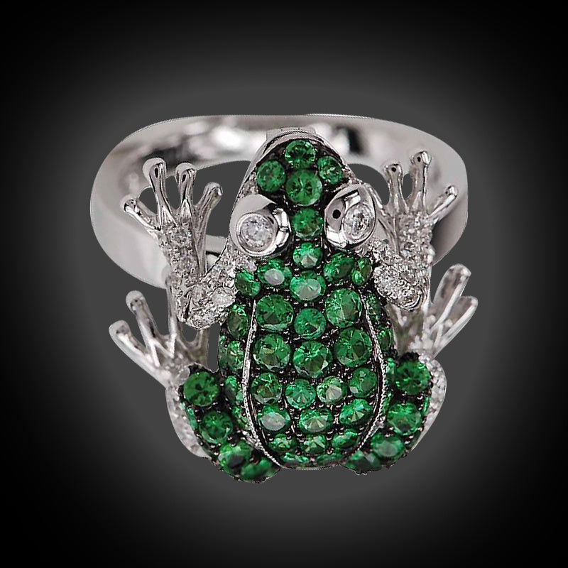 Dazzling Noble: European and American Popular Full Diamond Frog Alloy Hand Jewelry.
