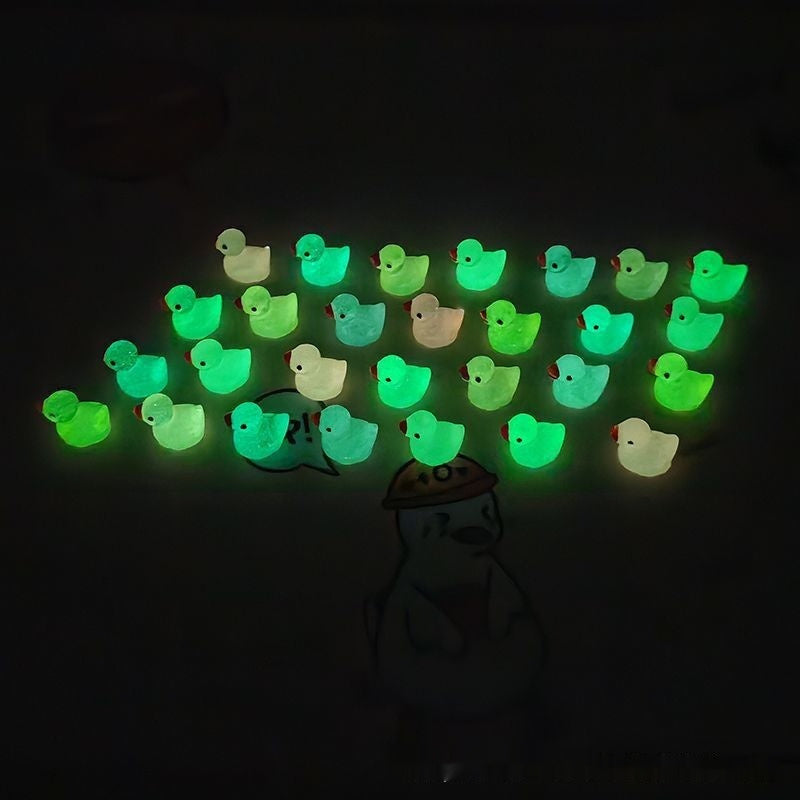 Luminous Mini Transparent Duck Ornaments – Cute DIY Glow-in-the-Dark Duck Accessories