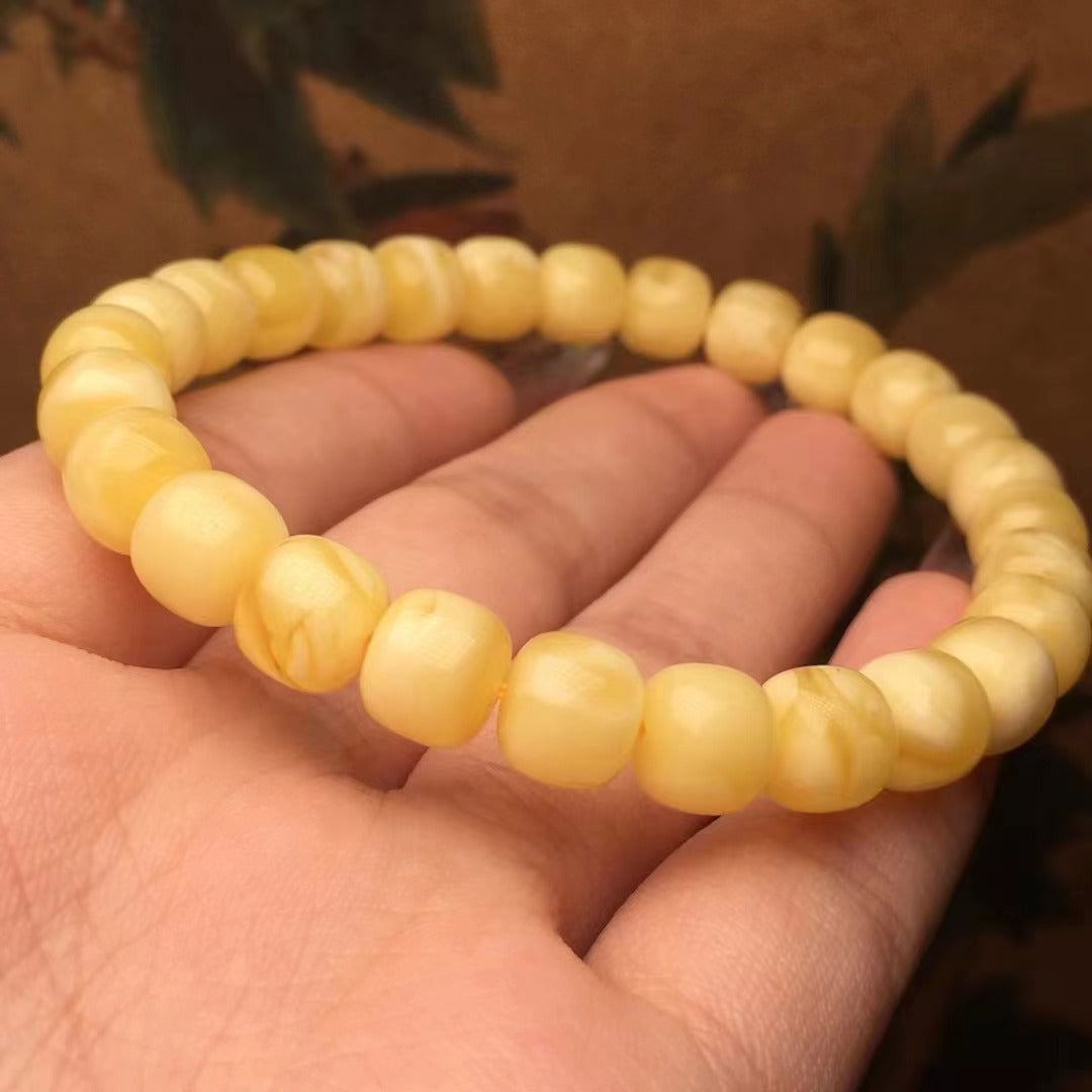 Natural Beeswax Old Yellow Chicken Grease Wax Bracelet – Rich & Full Single Circle Ornament
