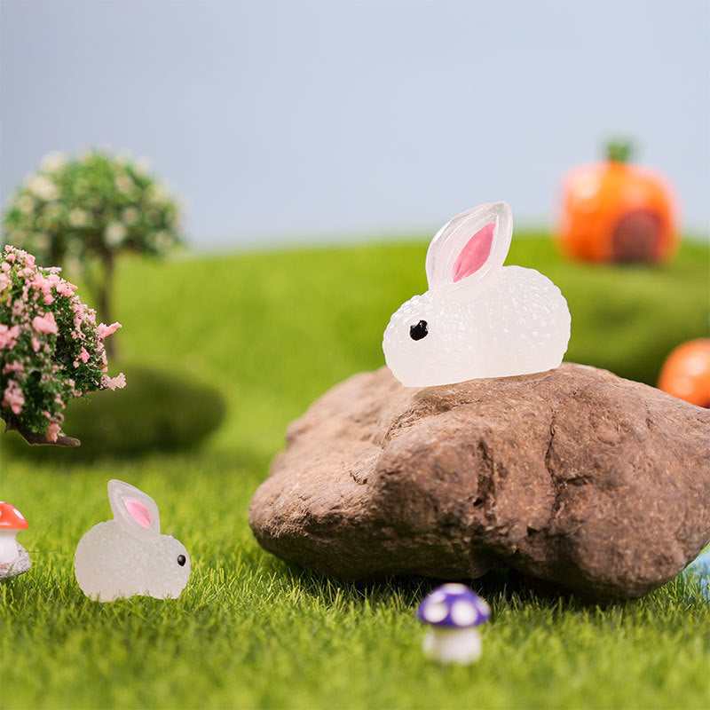 Luminous Bunny Ornament, Cute Animal Resin Cartoon Decor (Pastoral Style)