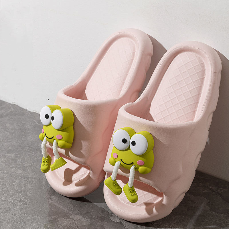 Summer Fun: New Cartoon Frog EVA Non-slip Slippers for Indoor and Bathing (Couple Slippers).