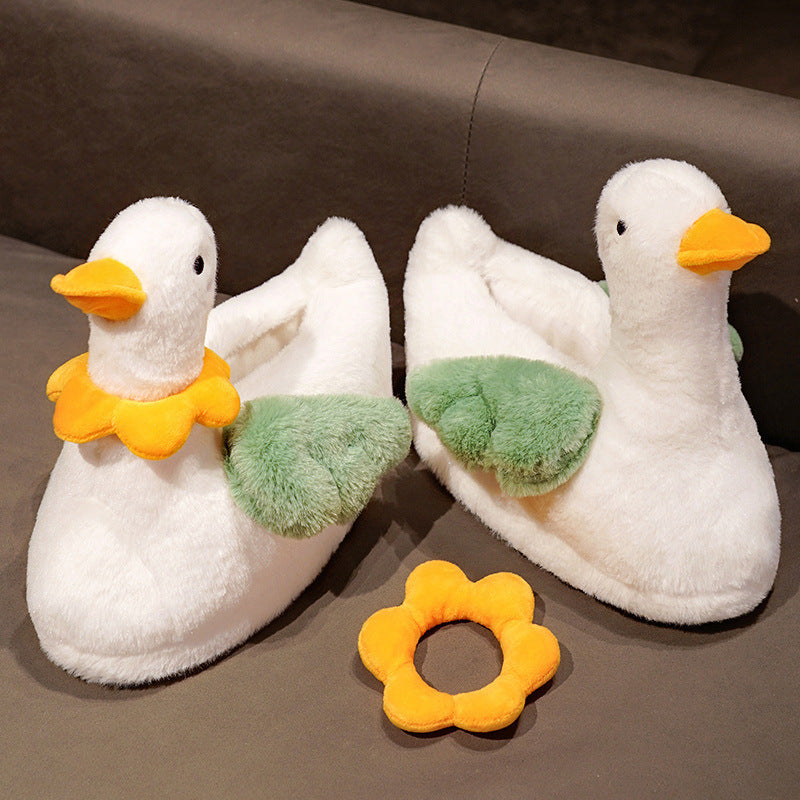 Cozy Home Comfort: Autumn/Winter Cartoon Duck & Flower Plush Slippers (Thickened Foam Sole).